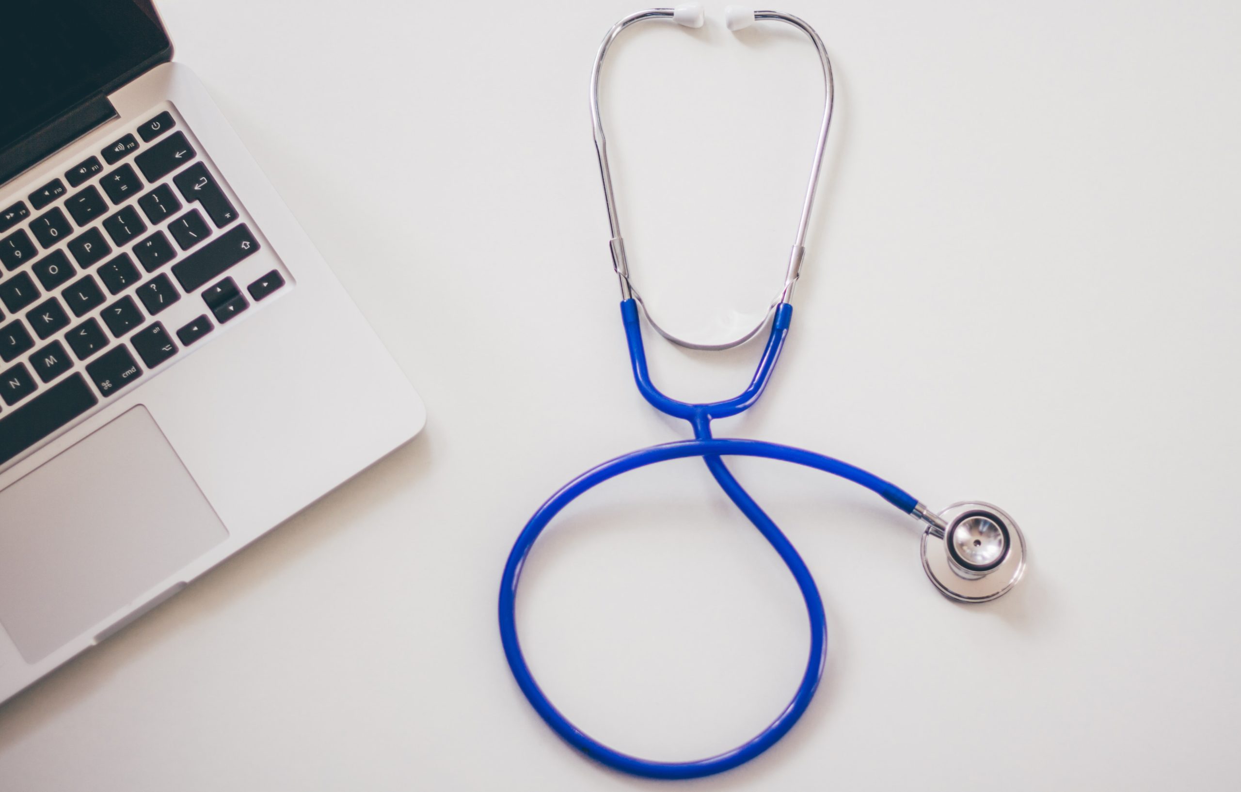 computer desk laptop stethoscope 48604 scaled