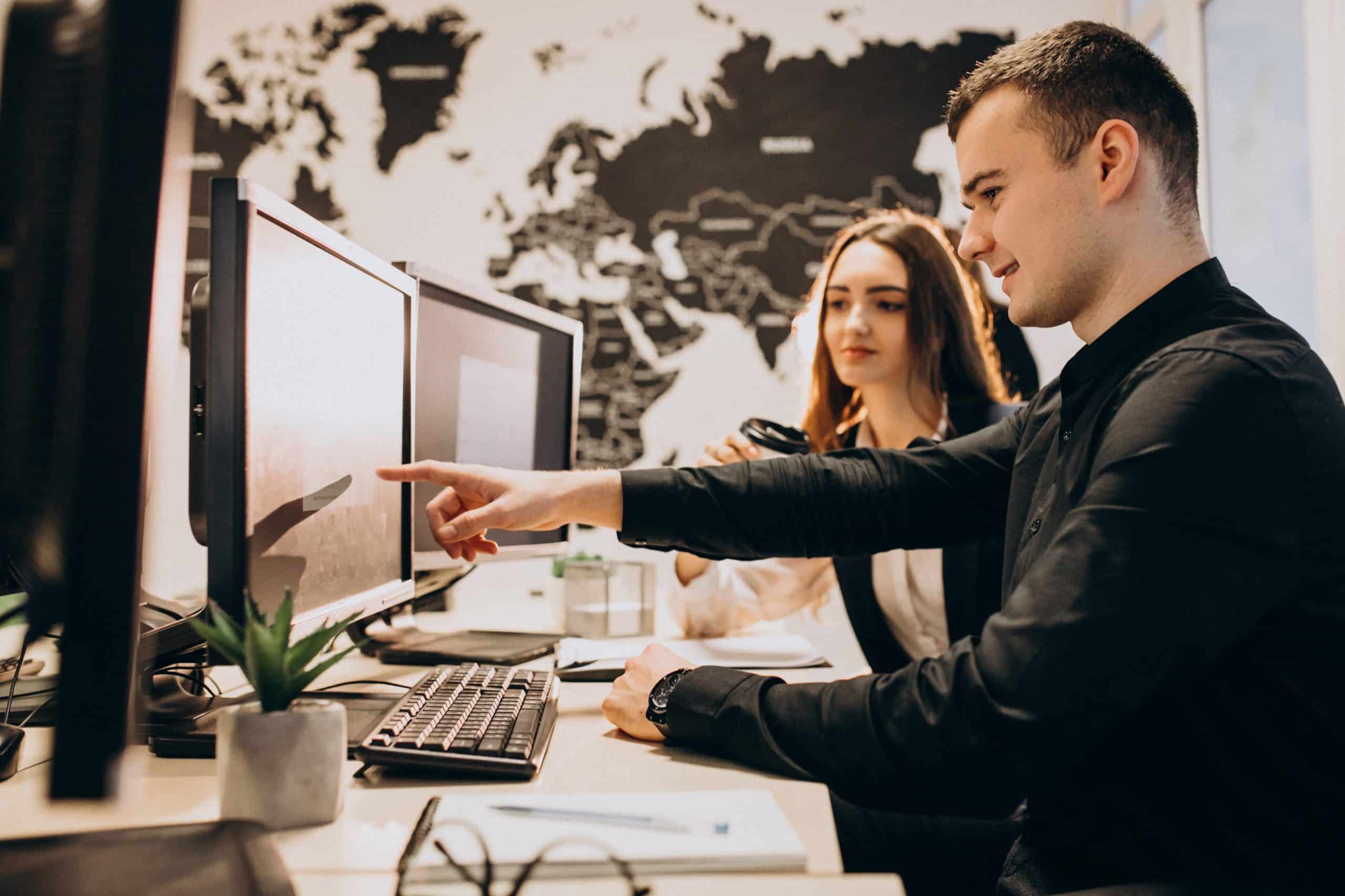 3 funcoes de um CRM completo scaled
