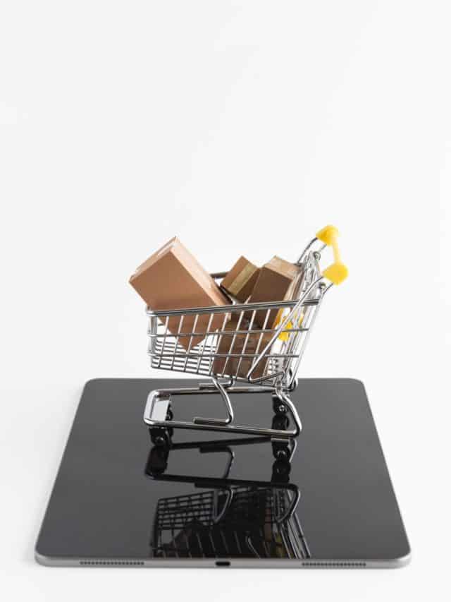 cropped cyber monday shopping sales scaled 1