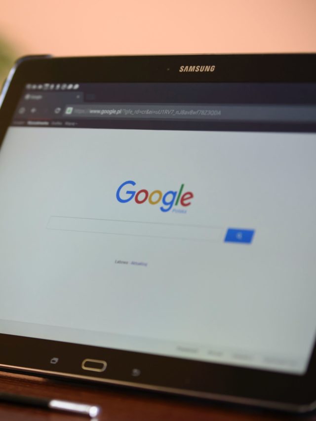 cropped-pexels-photomix-company-106341-scaled-1.jpg