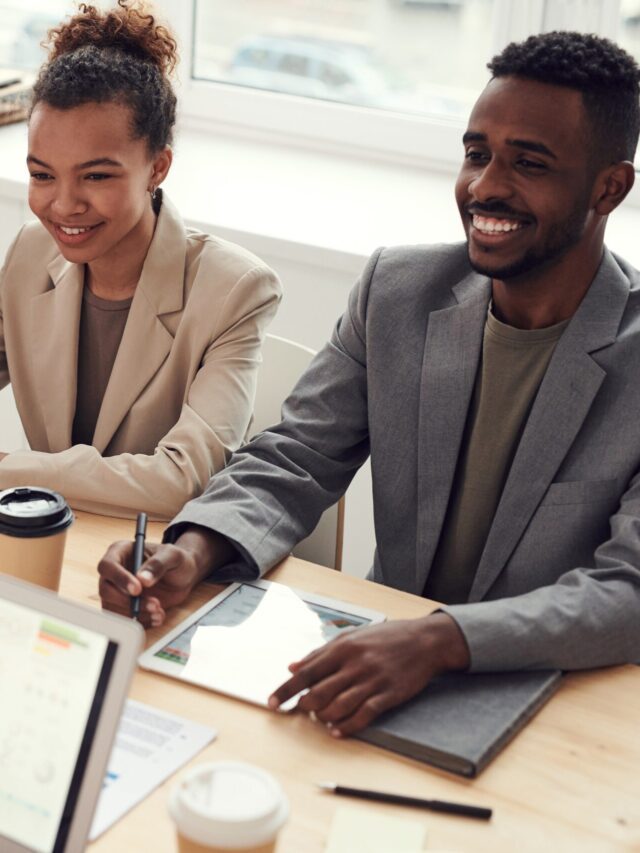 pexels-fauxels-3184338