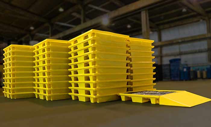 pallets de contencao 1