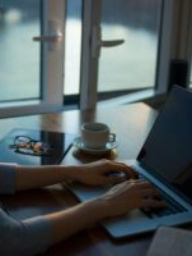 photo-1503945438517-f65904a52ce6-2-300x200