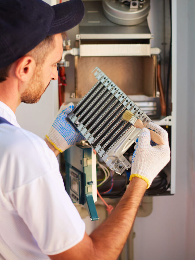 Customer service for the repair and adjustment of the gas boiler.