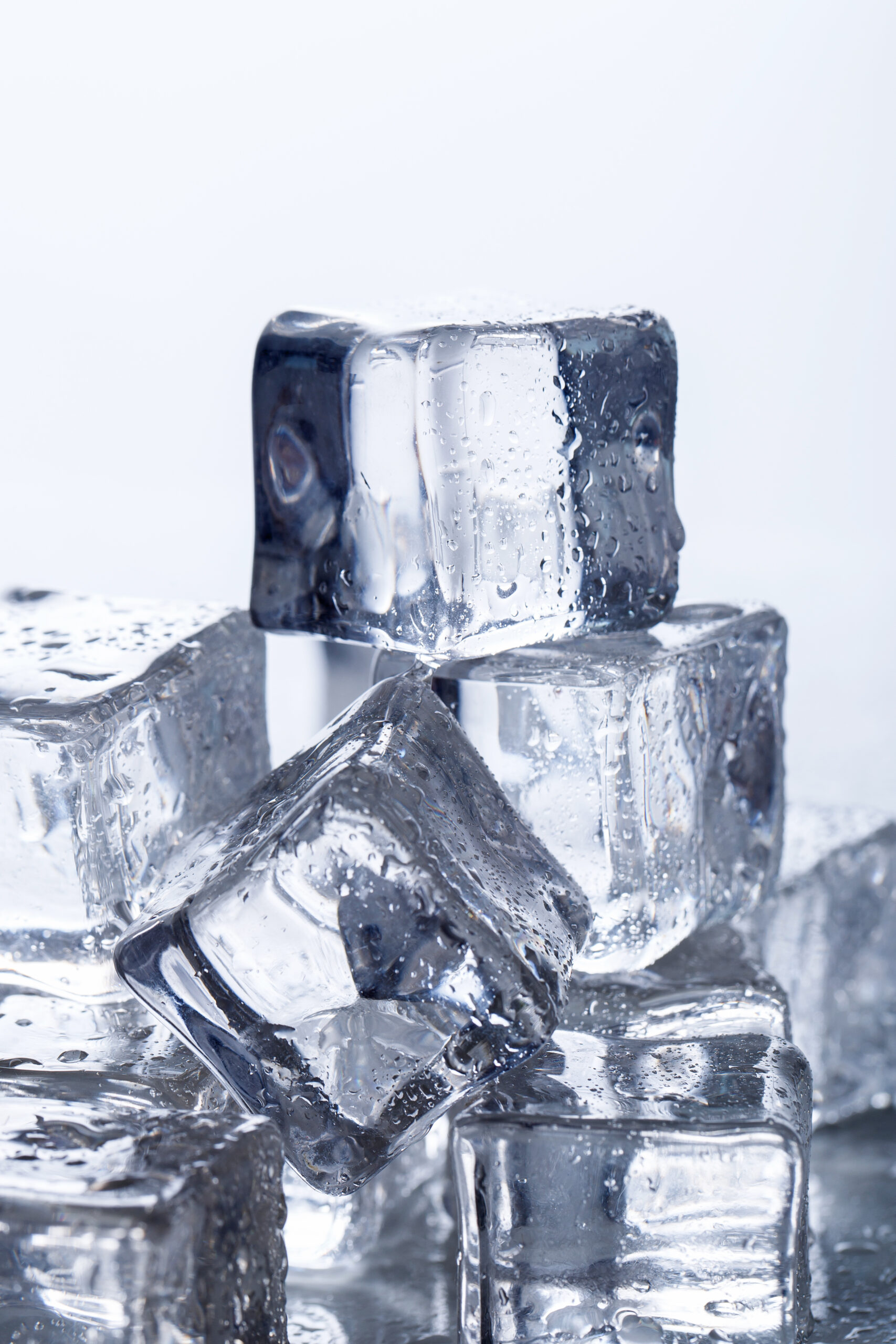 ice cubes table scaled