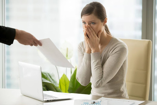 Descubra o que é absenteísmo, seus impactos na administração empresarial, como calcular corretamente e os tipos mais comuns. Leia!