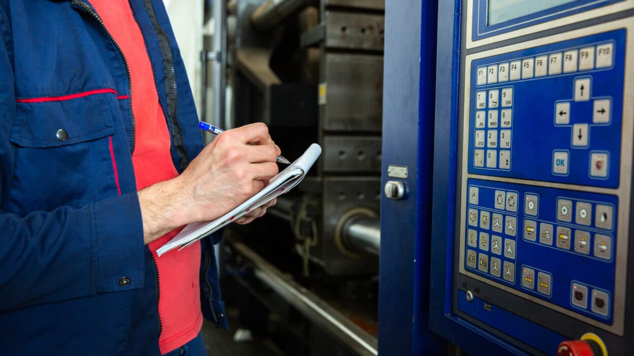 engineer writes information from device