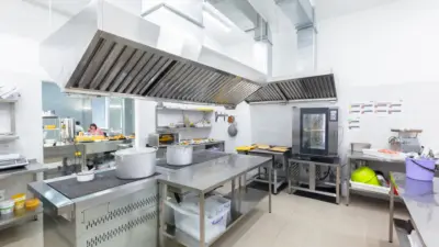 cozinha comercial industrial modernizada