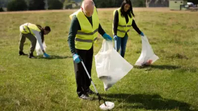 fornecedores de higienização de arenas e praças
