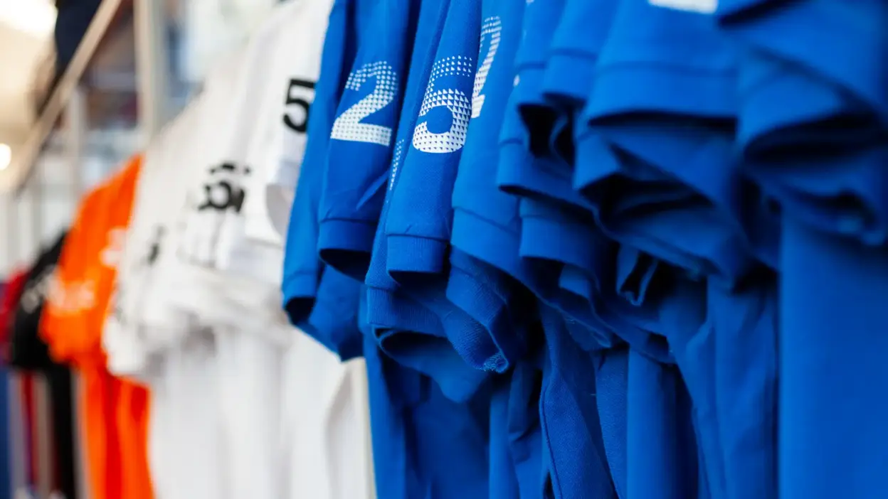 uniformes esportivos roupas lazer loja