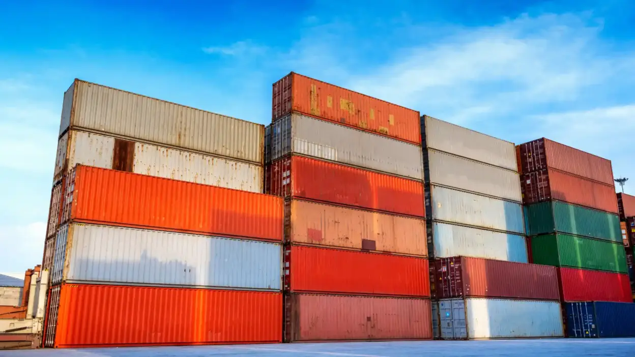 Sobrecarga de Contêineres