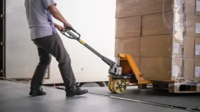 Empilhadeira elétrica