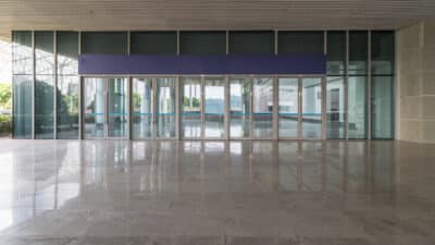Portas Automáticas em Hospitais