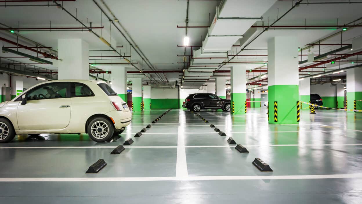 Portão de ferro para garagem