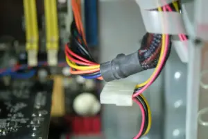 Fabricação de chicotes elétricos: etapas, testes e o que pedir ao fornecedor 2 chicotes elétricos