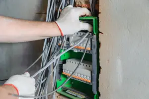 Chicote de energia: o que é, onde é usado e como especificar 2 cabo de energia