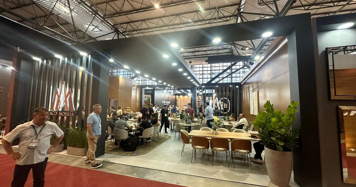 Stand ou estande: o que é e para que serve na feira